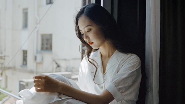 荣事达电磁炉怎么使用(荣事达电磁炉说明书？)