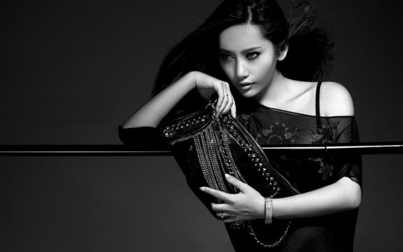 美的空调移机第一次免费吗(美的空调安装费是多少？标准是什么)