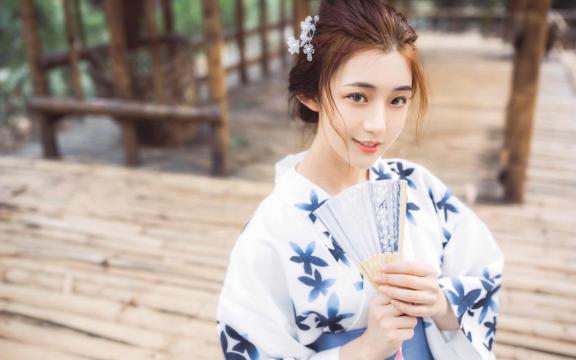 美的太阳能热水器控制仪(美的太阳能热水器18管的多少钱)