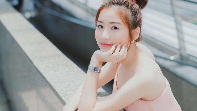 投屏怎么连接电视苹果手机(苹果手机怎么投屏到华为电视上)
