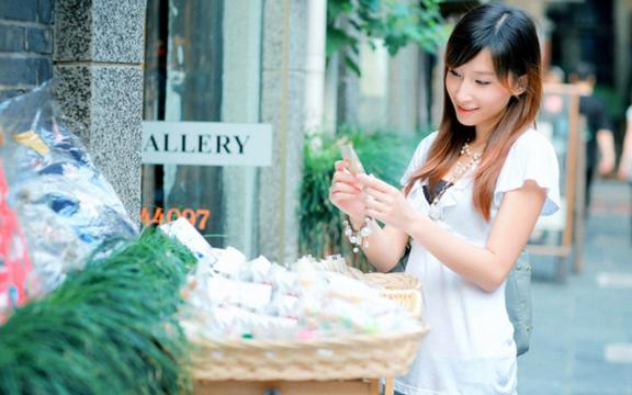 大金金质全效中央空调(劳力士手表为什么总是特别的收追捧呢？)