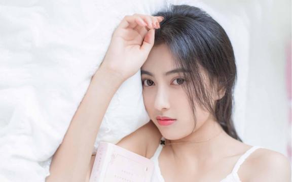 海信80寸激光电视好吗(海信激光电视安装距离与角度？)