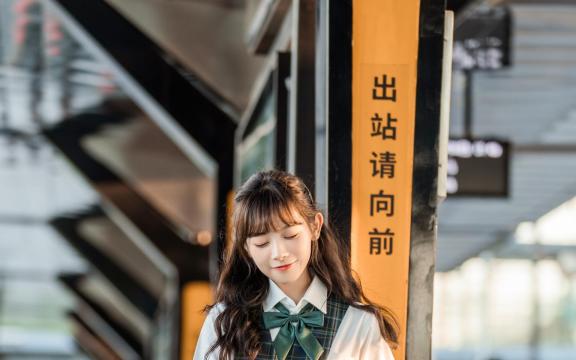 电磁炉开机后马上就停(电磁炉刚一开机就停？)