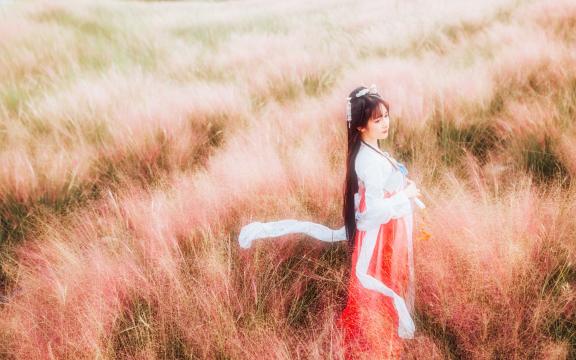 三星平板电视的接口在哪里(三星t230平板怎么连接电视机)
