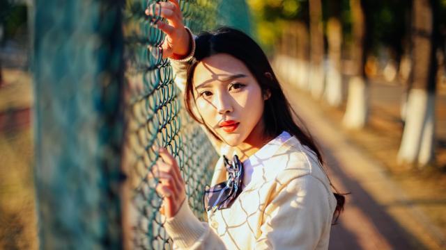 家庭影院音响连接图(小米家庭影院音响低音炮怎么连接使用？)
