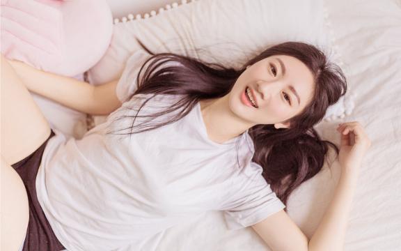 一机在手，“乐视随身看”畅游影视世界。
