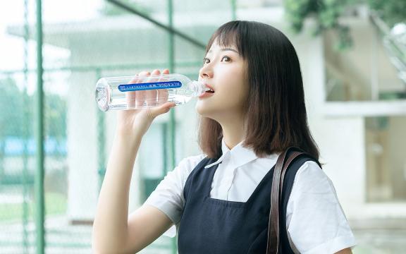 海信电视开机反复启动不起来(海信电视机十种常见故障无法开机？)