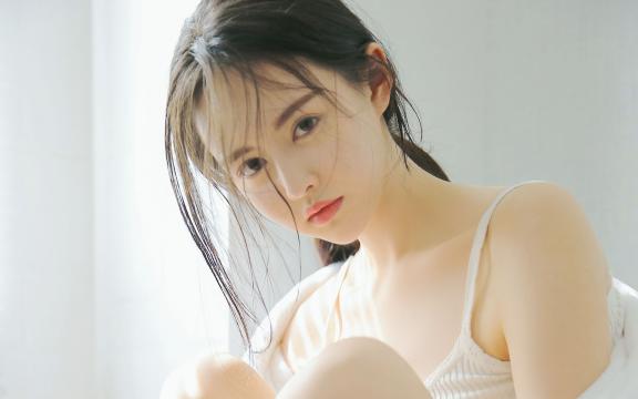 太阳能是什么价格(太阳能光伏板多少钱一平方)