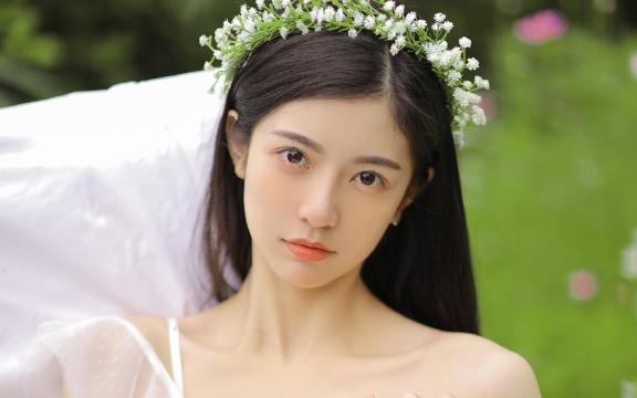 太阳能热水器省电省心，为什么不试试？