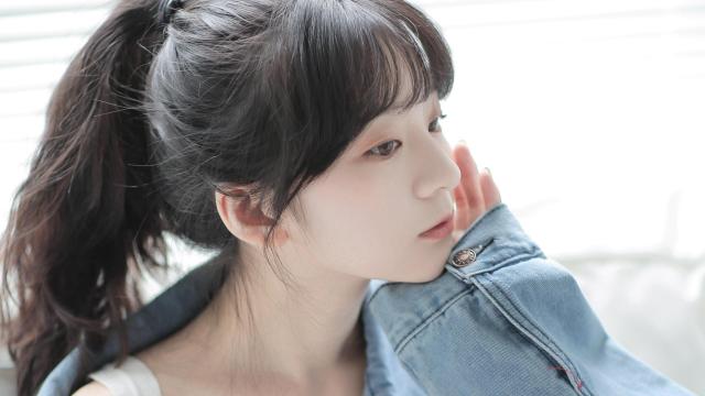 笔记本电脑开不了机黑屏怎么办(笔记本电脑死机黑屏开不了机指示灯不亮过段时间又好了)