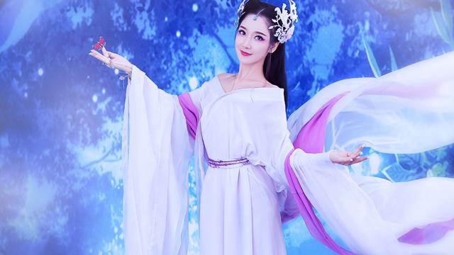 智能音箱哪个好一点(音响,悠唐好,还是丹麦皇冠好？)