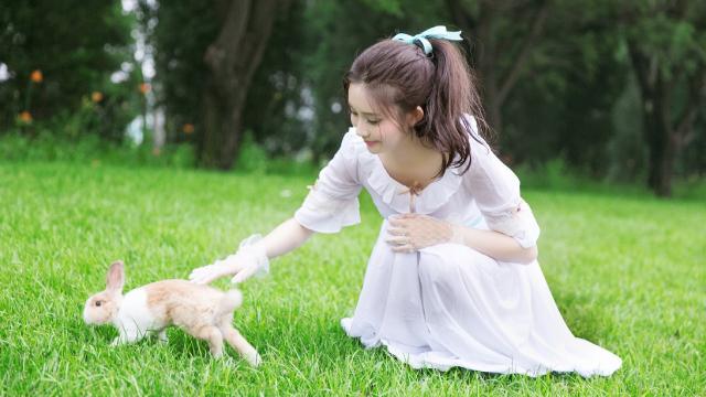 全面音质升级：音响发烧站，为你量身打造！