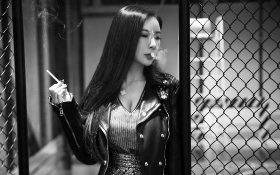 惠普笔记本维修报价单(08年买电脑懂电脑的人进)
