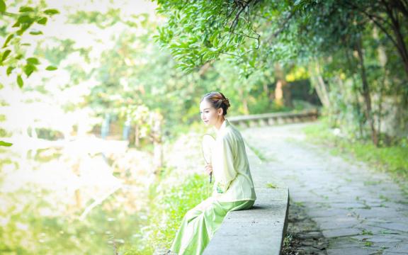 华帝燃气灶打不着火电池(华帝燃气灶打不着什么原因)