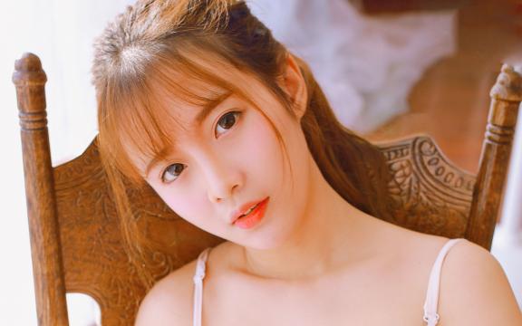 油烟机为啥不吸烟反而往外吹(油烟机不吸烟往外吹风是怎么回事)